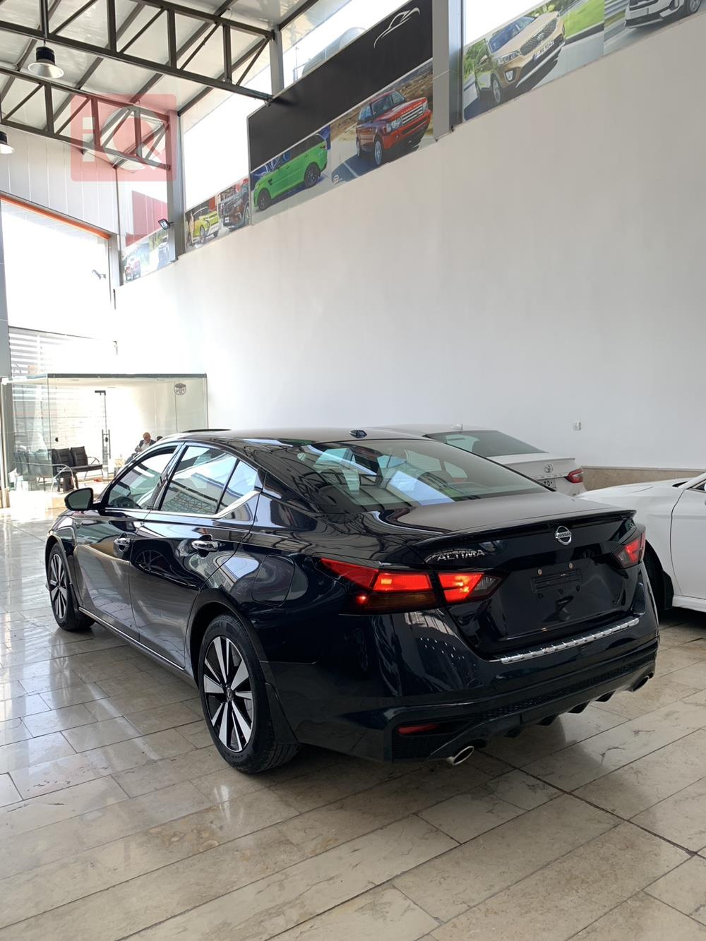 Nissan Altima